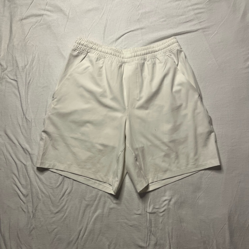 Lululemon 7” Pace Breaker Shorts